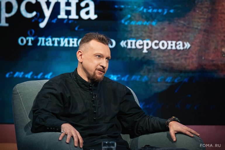 «Друг погиб на войне и воскрес — не это ли чудо?» Парсуна поэта и музыканта Ильи Оленева