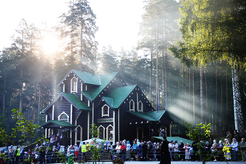 Где в России сегодня хранят память о новомучениках Церкви Русской