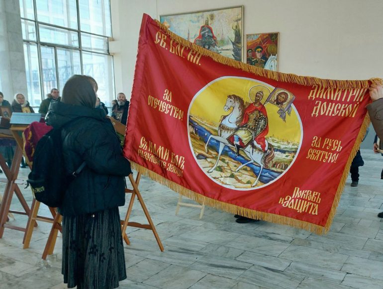 По вокзалам Москвы в 12-й раз прошел крестный ход с молебнами: его участники выразили желание совершать шествие уже дважды в год