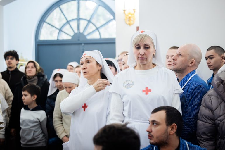 При окружном военном госпитале Ростова-на-Дону освятили храм в честь Луки Крымского