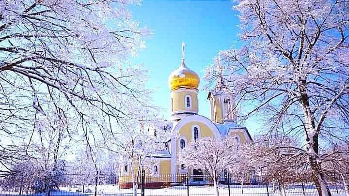 «Самое тяжёлое — это не впасть в оцепенение». Рассказ священника из прифронтовой зоны