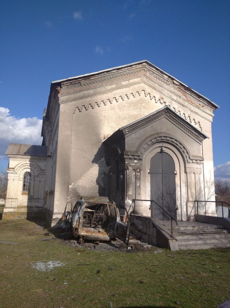 «Самое тяжёлое — это не впасть в оцепенение». Рассказ священника из прифронтовой зоны