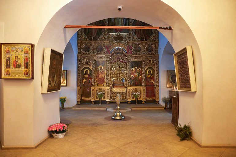 В усадьбе Свиблово отреставрировали уникальный храм XVII века