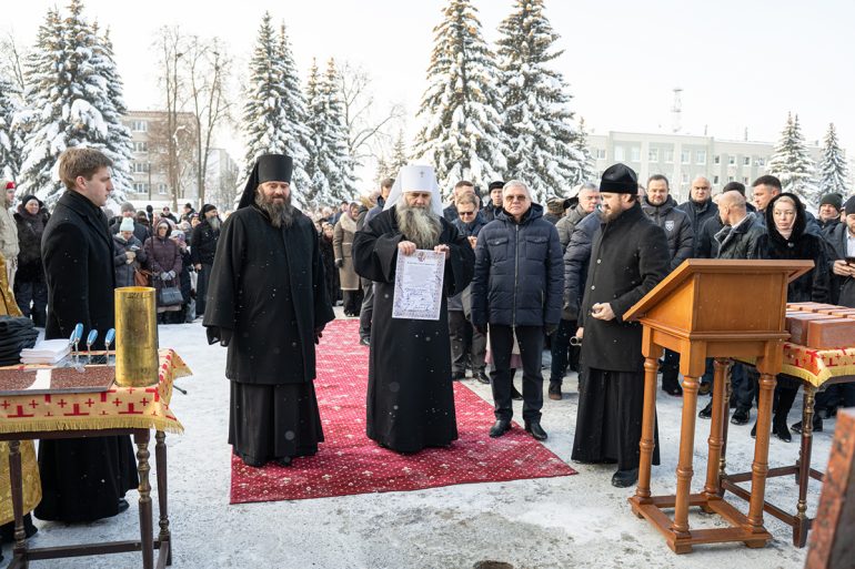 В Городце начали восстанавливать 70-метровую колокольню «Русская свеча»