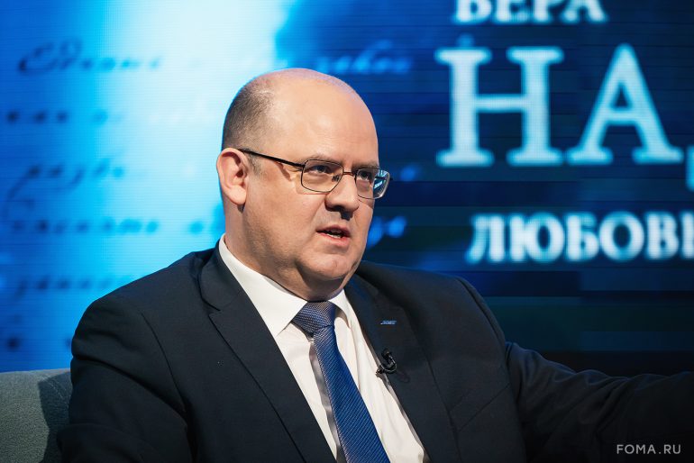 Физика как путь к Богу. Парсуна ректора «МИФИ» Владимира Шевченко