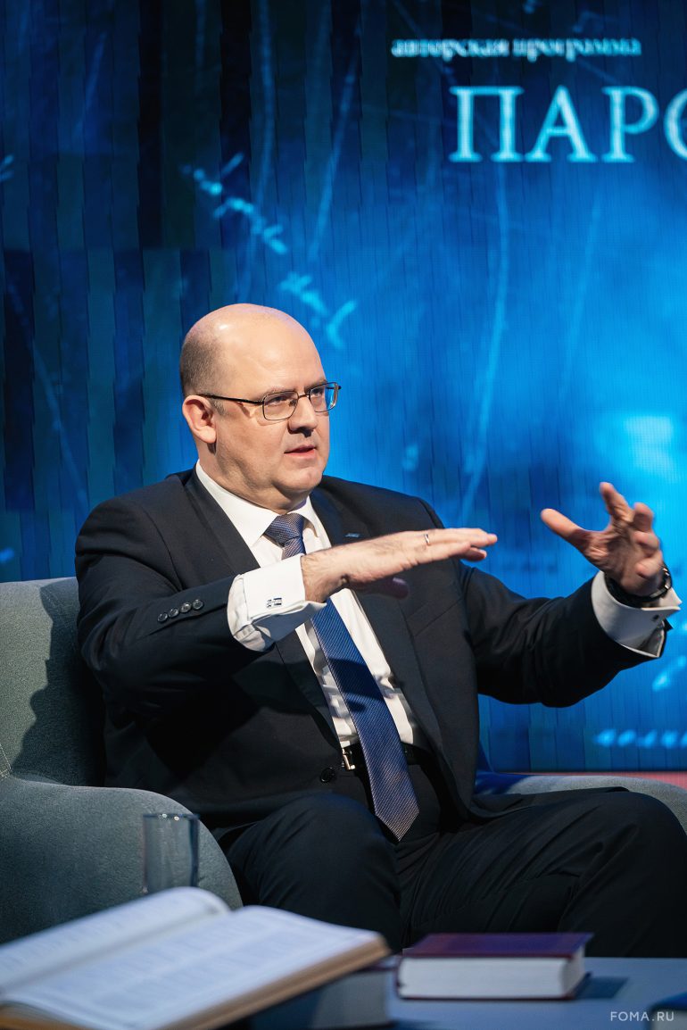 Физика как путь к Богу. Парсуна ректора «МИФИ» Владимира Шевченко