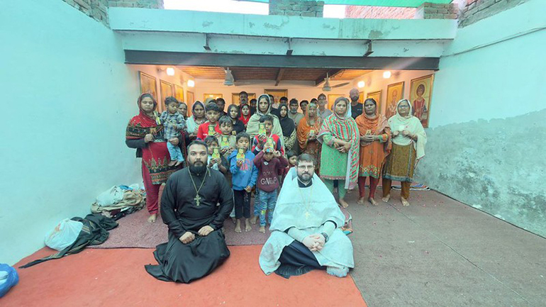 Священник-миссионер со Ставрополья крестил в Пакистане 33 человека