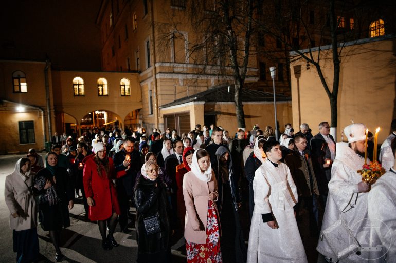 Ночная служба на Пасху: какие особенности?