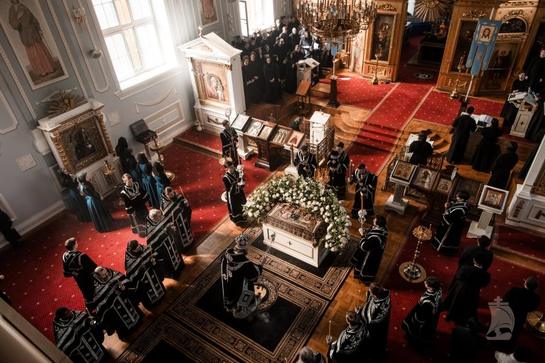 Утреня Великой Субботы (Погребение плащаницы): особенности богослужения