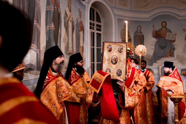 Ночная служба на Пасху: какие особенности?