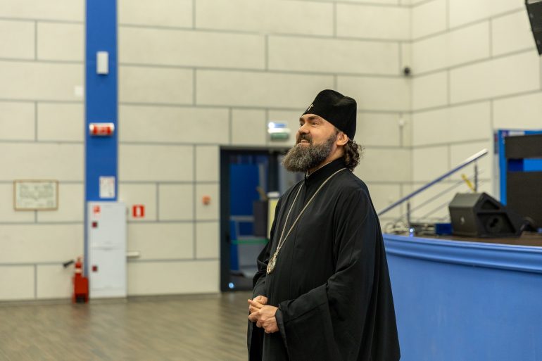 Стереоспектакль по мотивам публикаций журнала «Фома» посмотрели в Пятигорске