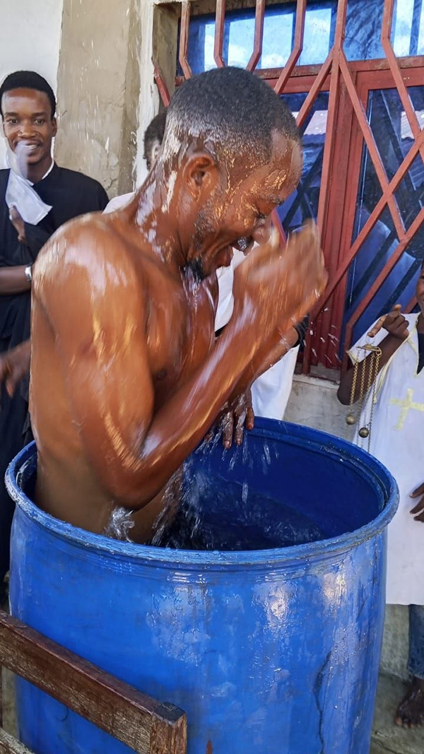 Накануне Пасхи в ДР Конго православную веру приняли 11 человек