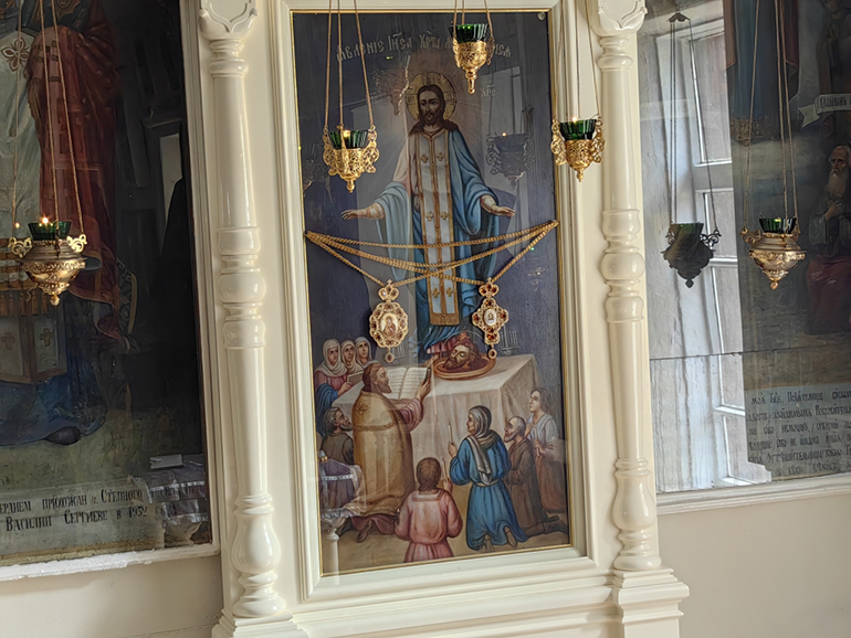 Бог рядом, даже тогда, когда кажется, что вокруг непроглядный мрак: в Калмыкии отмечают 80‑летие Явления Иисуса Христа в Элисте