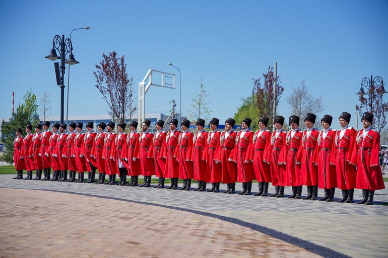 Патриарх Кирилл освятил храм в казачьей станице на Кубани