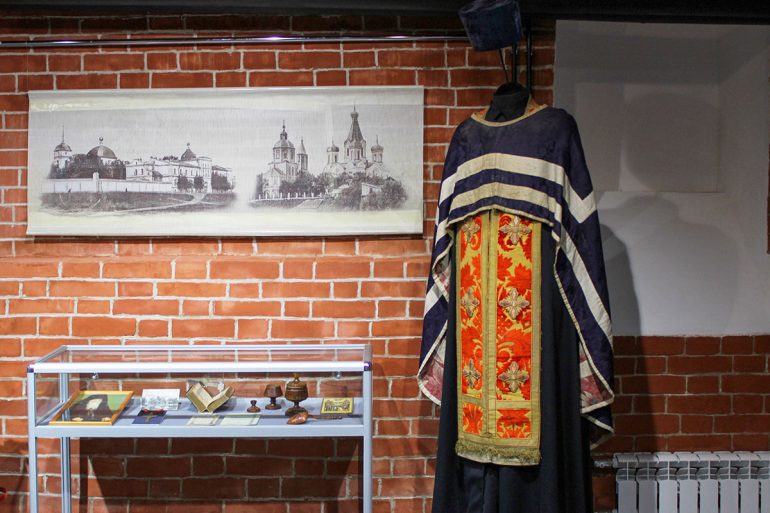 В Тамбове проходит выставка РВИО, которая знакомит с особо почитаемыми святыми Тамбовской земли