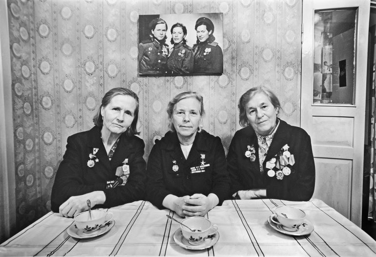 Павел Кривцов. Боевые подруги