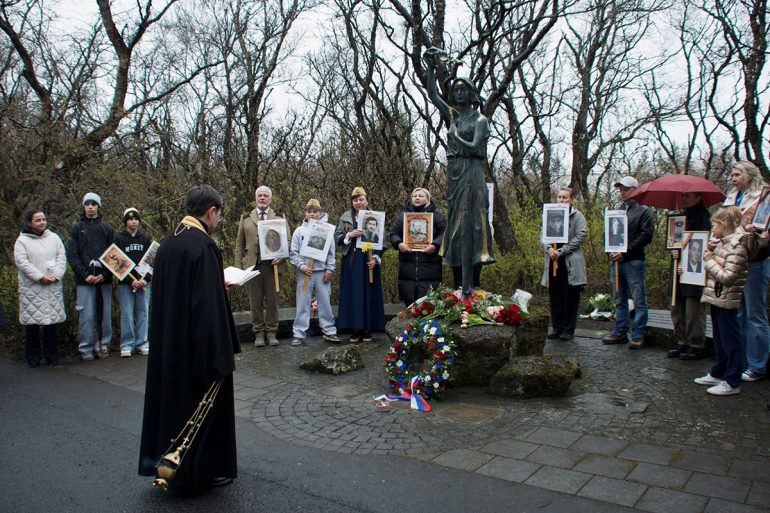 Верующие русского прихода в Исландии помолились о павших в Великую Отечественную войну