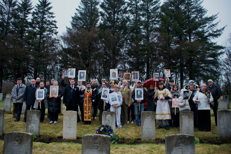 Верующие русского прихода в Исландии помолились о павших в Великую Отечественную войну