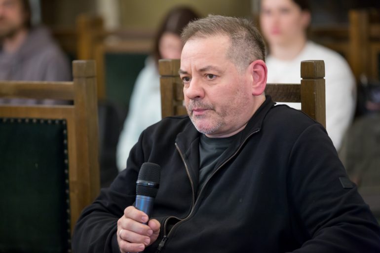 Владимир Легойда встретился с православными волонтерами из зоны конфликта
