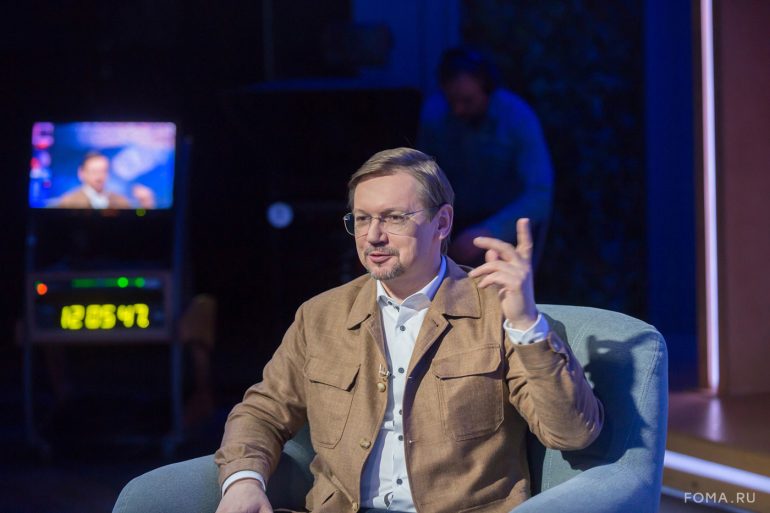 Вера, госслужба и счастье служения. Парсуна Александра Журавского