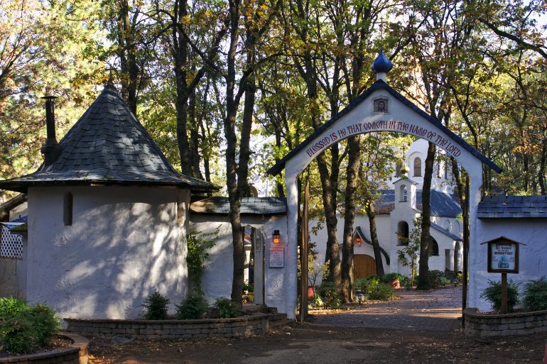 От «Юноны и Авось» до Серафима (Роуза): and orthodoxy for all