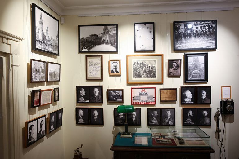 Расстрелянное метро: в Москве открылась уникальная выставка памяти