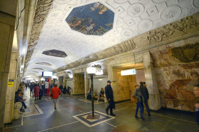 Нездешний свет мозаики в блокадной темноте