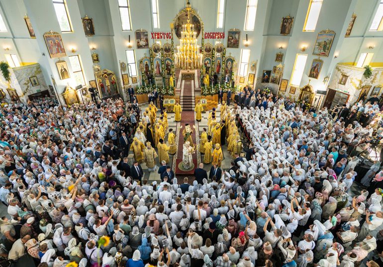 Патриарх Кирилл на двух богослужениях в Бресте помолился обо всех павших в Великую Отечественную войну