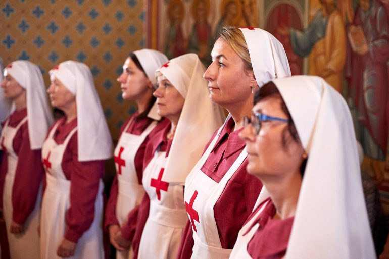 Прихожанки Богоявленского собора Томска объединились в сестричество милосердия