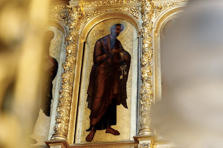 Богослужение в день апостолов Петра и Павла (подробный текст о службе)