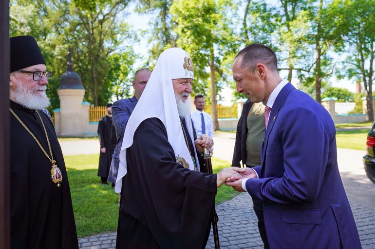 Патриарху Кириллу представили проект экотроп на Валааме: они свяжут главные точки обители в единую маршрутную сеть для паломников
