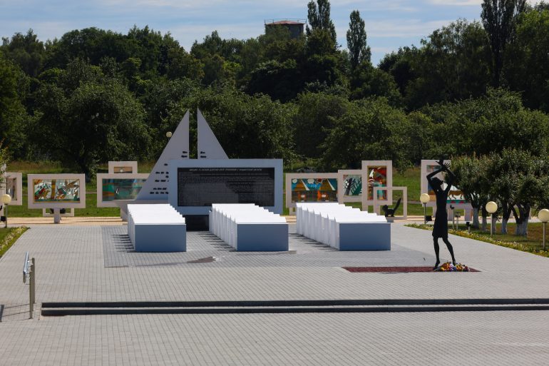 Фотожурналист из России проехала по Беларуси и увидела, как в ней хранят память о героях Великой Отечественной войны