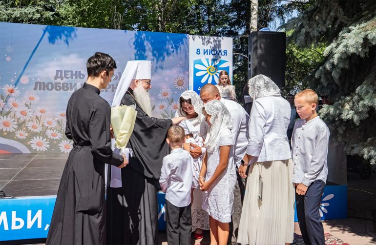 Симбирская епархия удостоила церковных наград многодетных мам