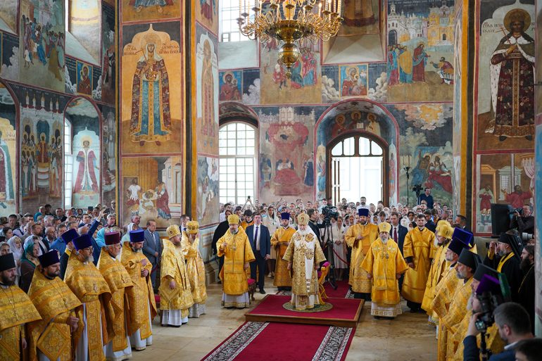 Патриарх Кирилл освятил в Тульском кремле отреставрированный Успенский собор XVIII века с уникальной росписью стен