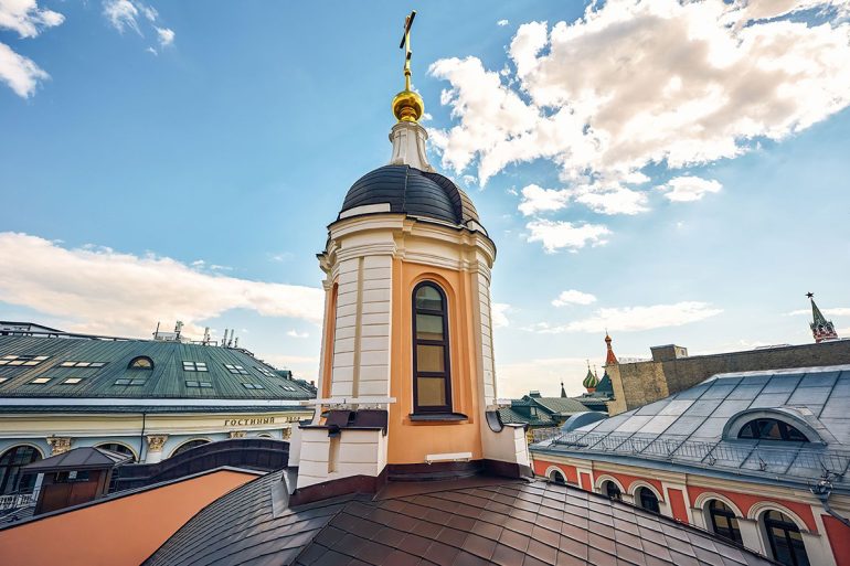 В Москве завершена реставрация храма XVI века, который дал название улице Ильинка