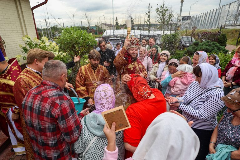 Храм полный Марин и Маргарит: в Подмосковье совершили уникальное богослужение