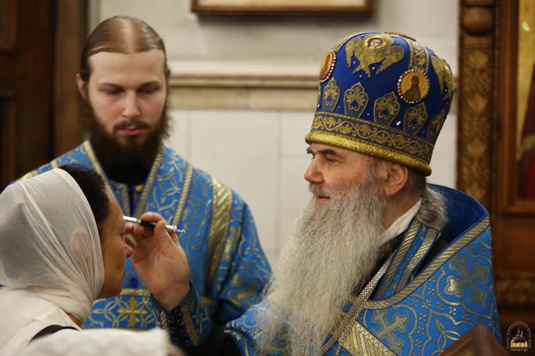 В Серафимо-Дивеевском монастыре почтили память архимандрита Серафима (Лаврика) – первого настоятеля и духовника паломников Святогорской лавры в Донбассе