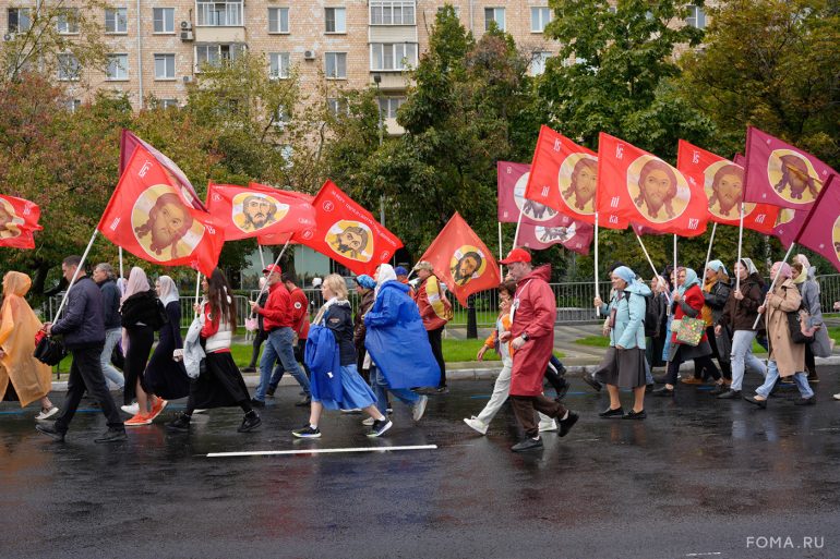 Общемосковский крестный ход 2026. Фоторепортаж