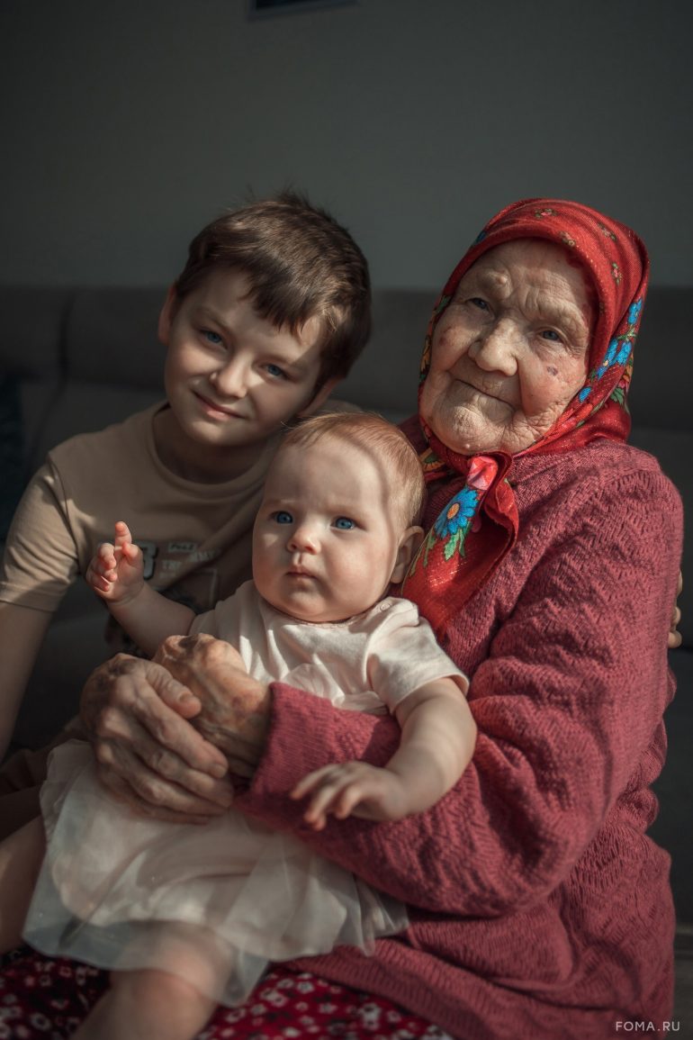 Дорогие мои старики. Фотофестиваль журнала «Фома» ко Дню пожилого человека