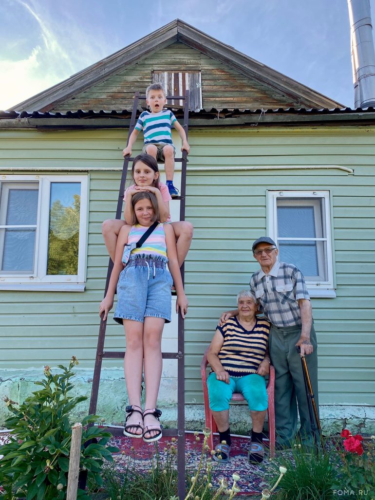 Дорогие мои старики. Фотофестиваль журнала «Фома» ко Дню пожилого человека