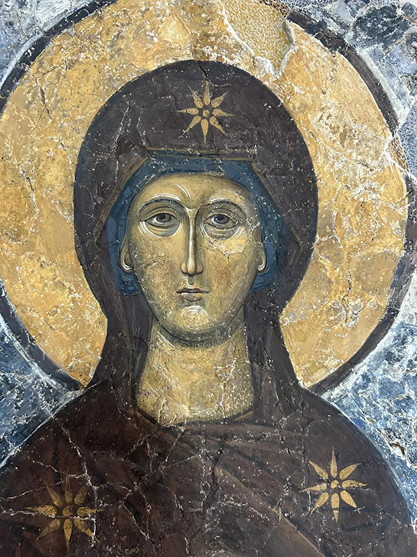 300 лет она существовала лишь в виде фрагментов: Софийскому собору Новгорода передали восстановленную фреску XV века
