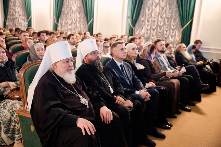 Церковь и государство в Русском царстве действовали единым духом, – участники открытой встречи в Троице-Сергиевой лавре