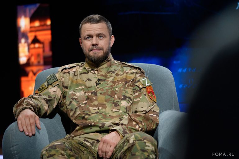 Как не расчеловечиться на войне? Парсуна военкора «Вологда» Михаила Сурикова