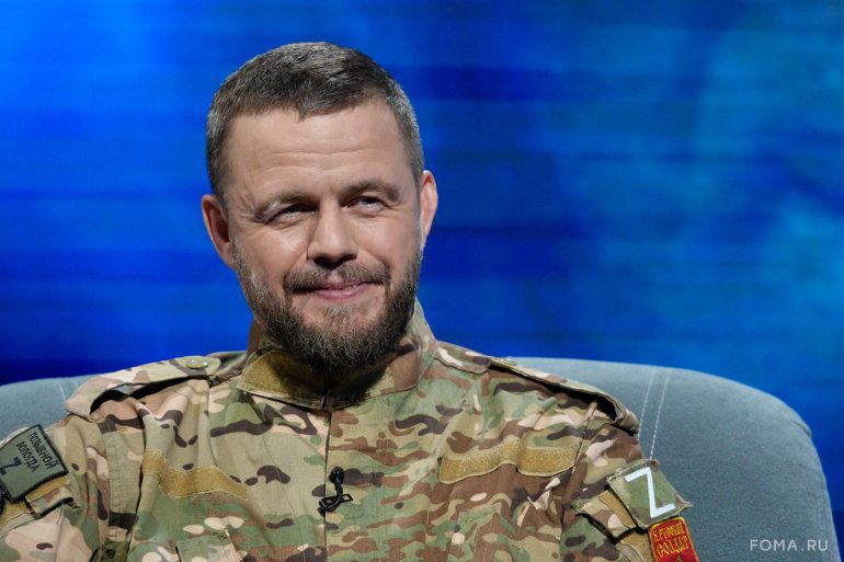 Как не расчеловечиться на войне? Парсуна военкора «Вологда» Михаила Сурикова