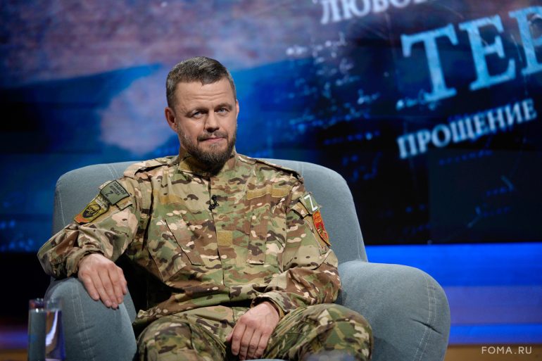 Как не расчеловечиться на войне? Парсуна военкора «Вологда» Михаила Сурикова
