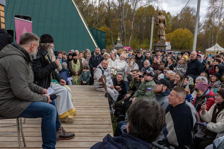 В деревне священника-путешественника Феодора Конюхова заложили новый храм с духовно-просветительским центром