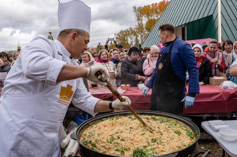 В деревне священника-путешественника Феодора Конюхова заложили новый храм с духовно-просветительским центром
