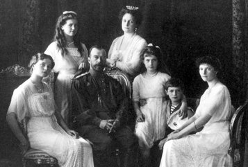 Следователь утверждает, что все члены семьи царя Николая II погибли и выживших не было
