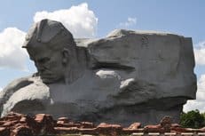 В Беларуси возмущены включением в рейтинг CNN самых уродливых памятников брестского монумента «Мужество»