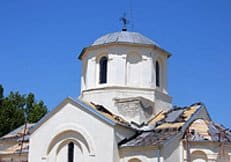 Русская Церковь сожалеет по поводу очередного нападения на православный храм в Косове
